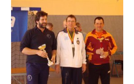 CHAMPIONNAT de Ligue salle MORIERES 84